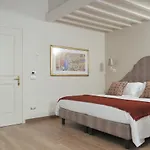Canto Degli Aranci Bed and Breakfast