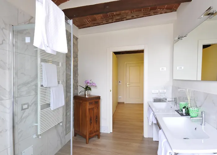 Canto Degli Aranci 4* Firenze