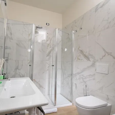 Canto Degli Aranci 4*