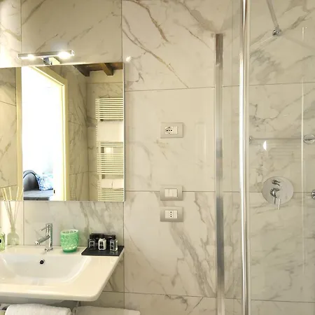 Canto Degli Aranci 4*